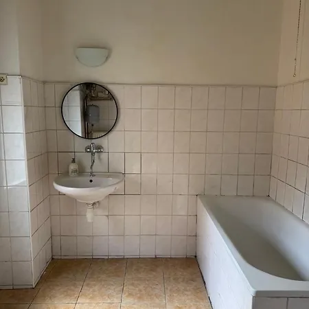 An House - Friendly Gem For 7 * براغ